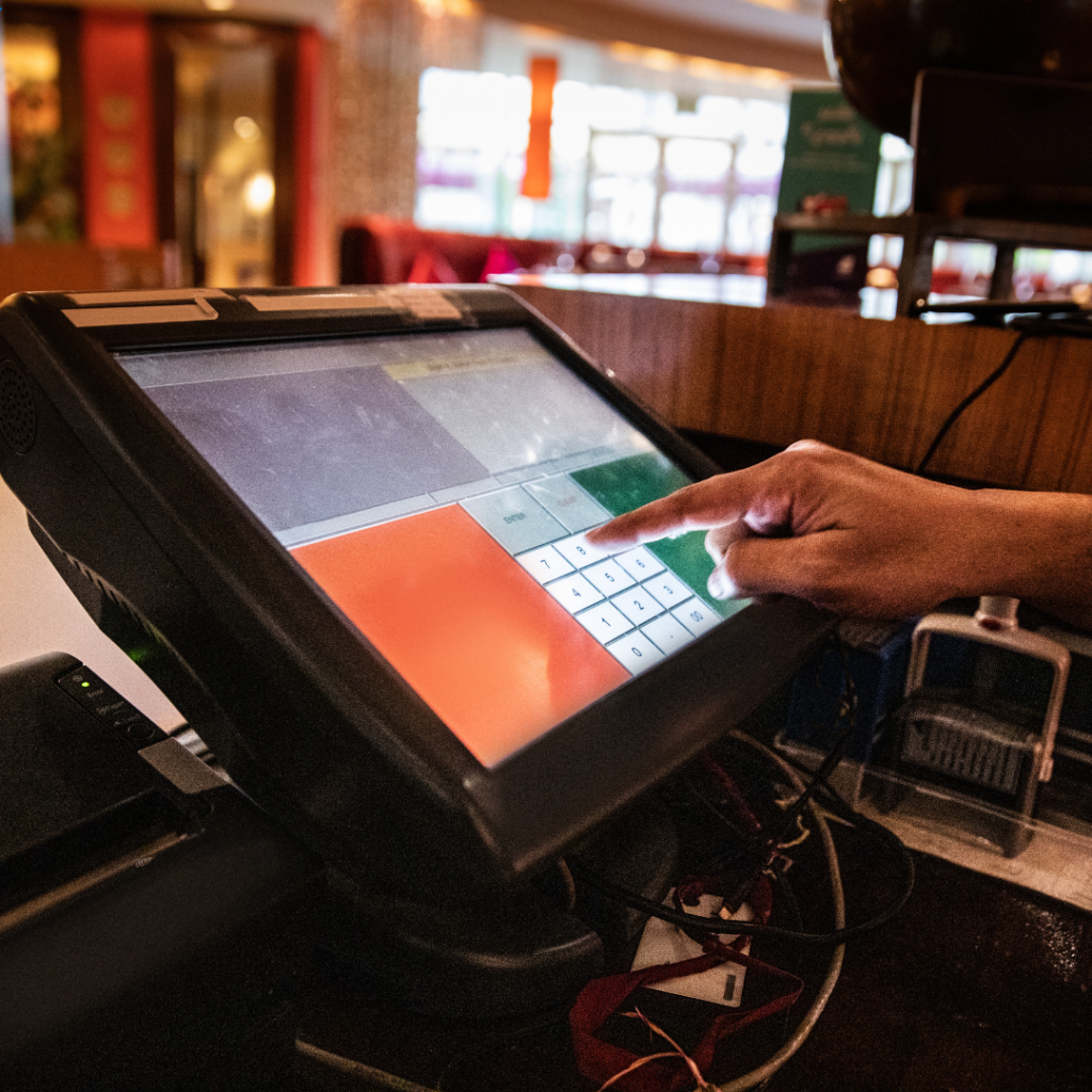 Sistema POS para Restaurantes: Controla Pedidos e Inventarios Eficazmente
