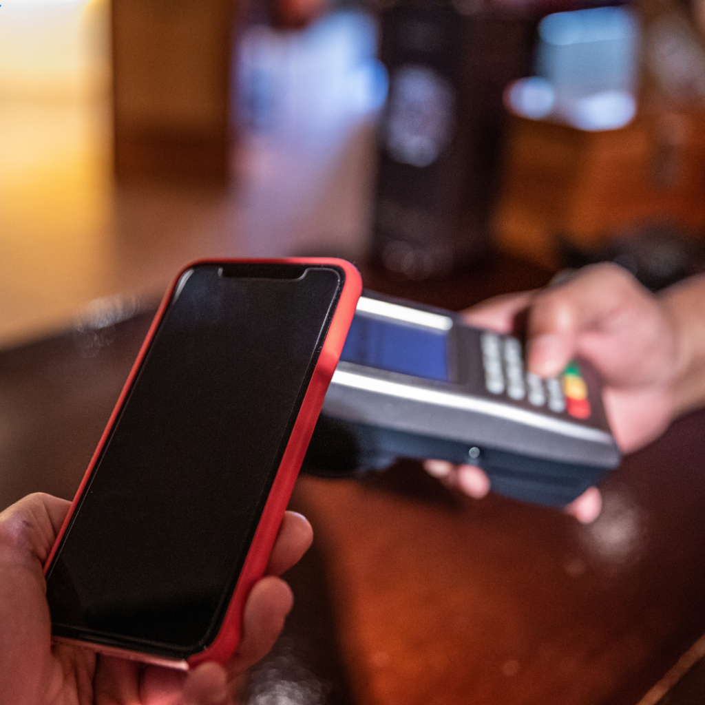 Funcionalidades Esenciales en un Sistema POS para Restaurantes: Mejora la Eficiencia y Servicio